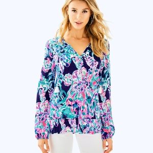 Lilly Pulitzer long sleeve top size M Pink blue white abstract print